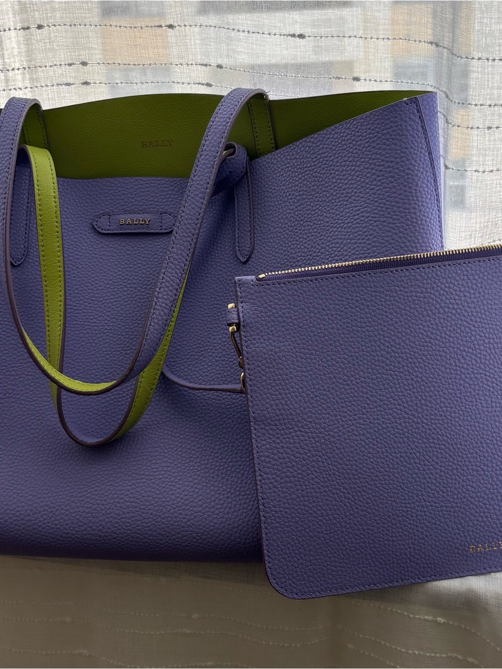 BALLY Purple Tote Bag with Lime Green Interior